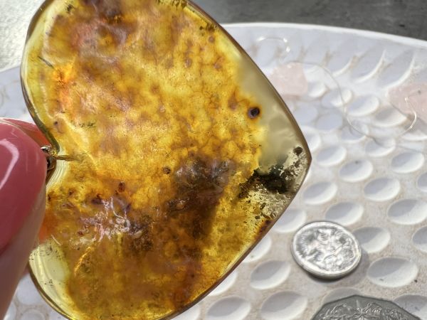Amber pendant big heart 